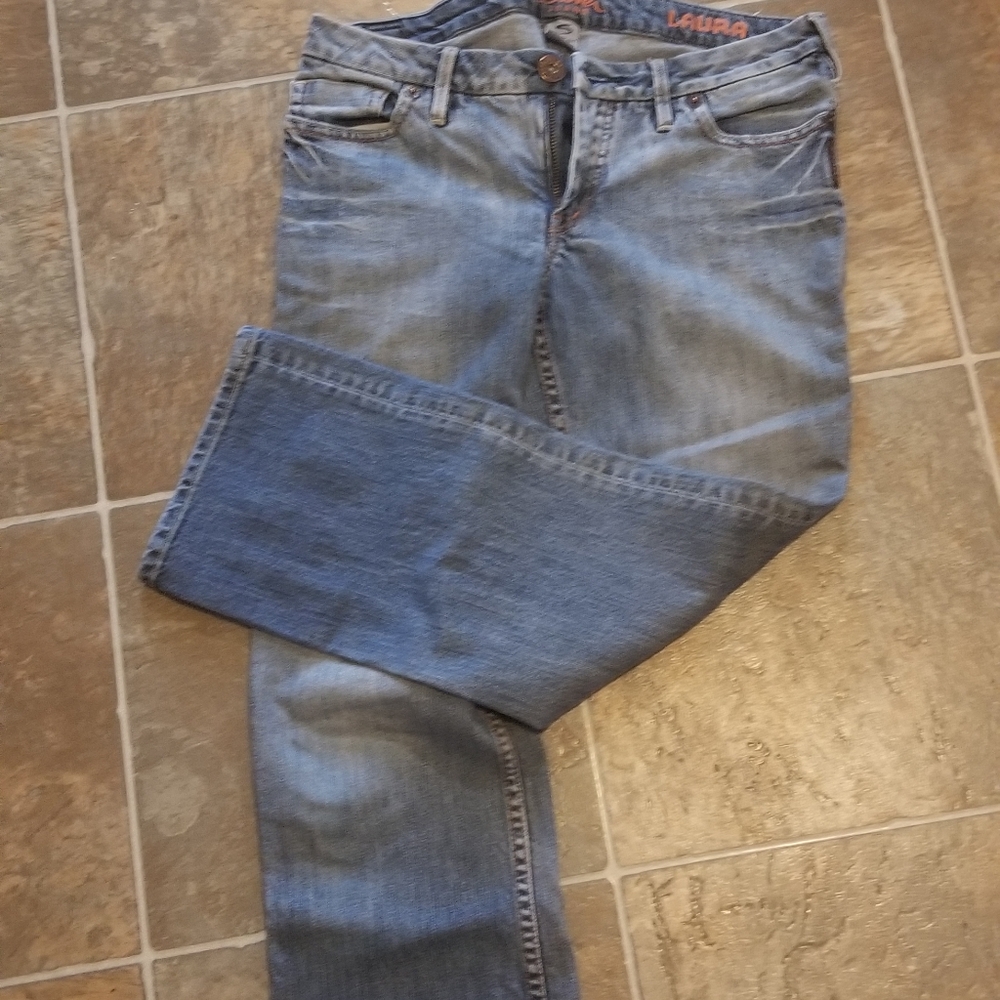 Silver capris - Picture 2 of 3